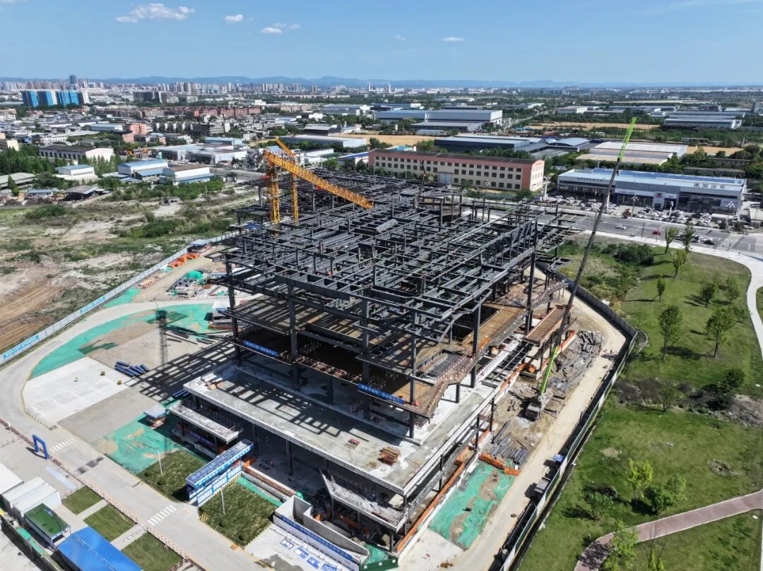 一線傳真│奮斗不止，筑鼎未來——市博物館建設(shè)項(xiàng)目主體結(jié)構(gòu)順利封頂